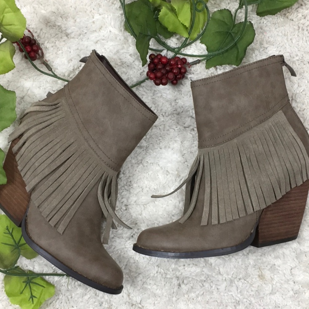 Very Volatile taupe fringe booties